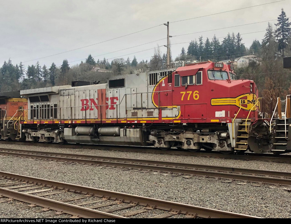 BNSF 776